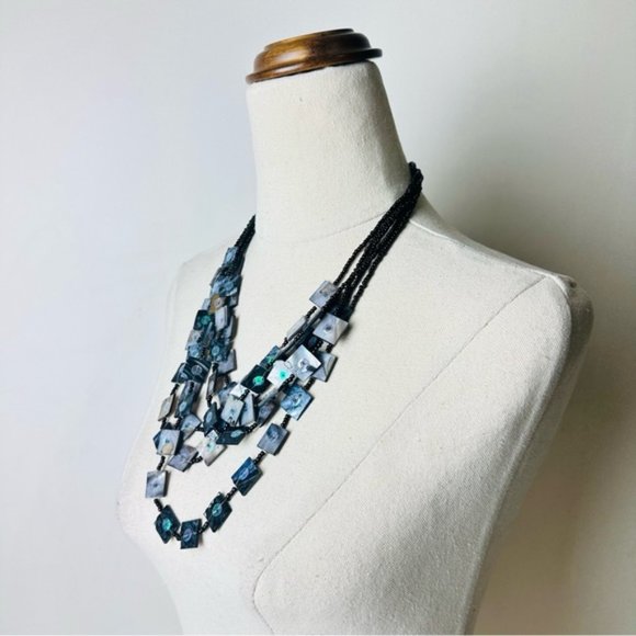 Vintage Gorgeous cascading multi strands Statement Necklace - Picture 6 of 9